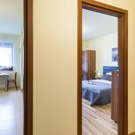 Przytulny Apartament Z Parkingiem Blisko Tauron Areny Krakow Exterior photo
