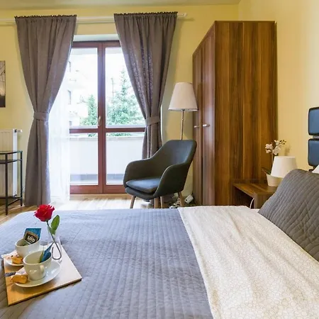 Przytulny Apartament Z Parkingiem Blisko Tauron Areny Krakow Exterior photo