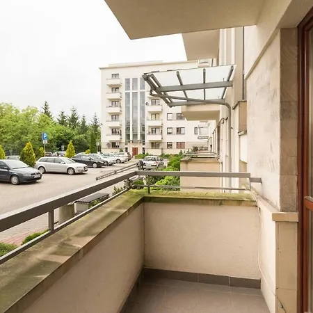 Przytulny Apartament Z Parkingiem Blisko Tauron Areny Krakow Exterior photo
