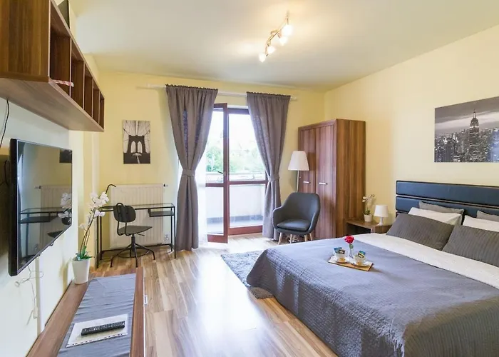 Przytulny Apartament Z Parkingiem Blisko Tauron Areny